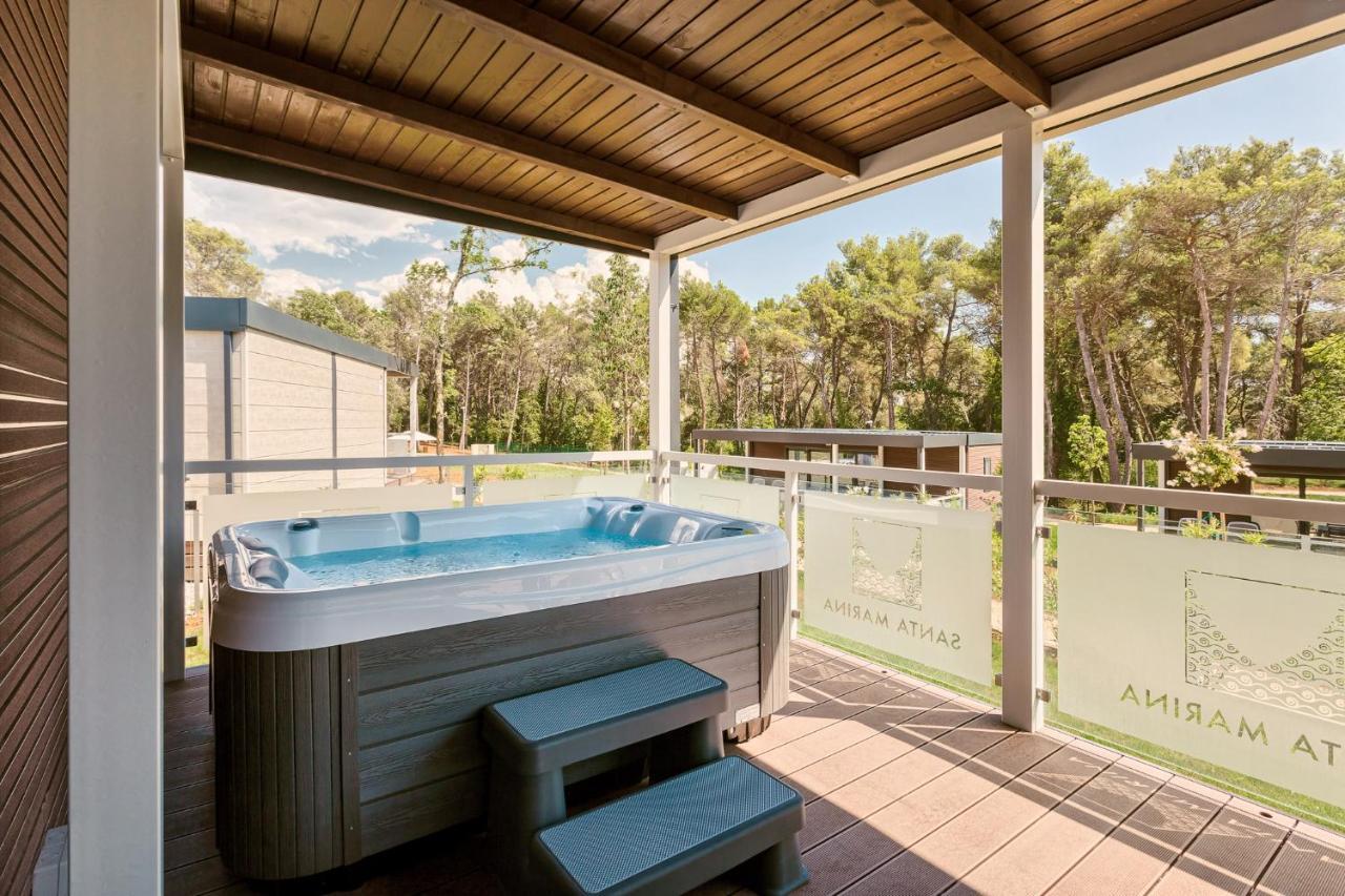 Premium Camping Homes Santa Marina, Lanterna Tar-Vabriga エクステリア 写真