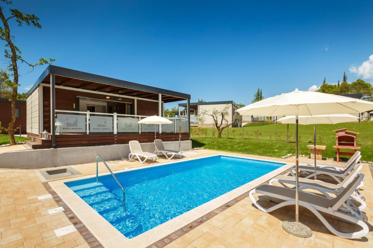 Premium Camping Homes Santa Marina, Lanterna Tar-Vabriga エクステリア 写真